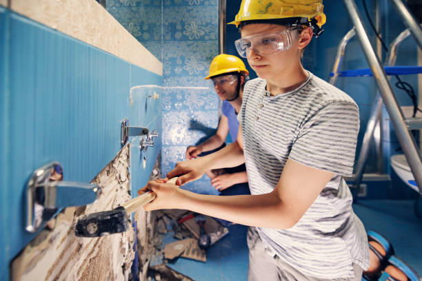 Best Mold Remediation for Healthcare Facilities  in Kincheloe, MI